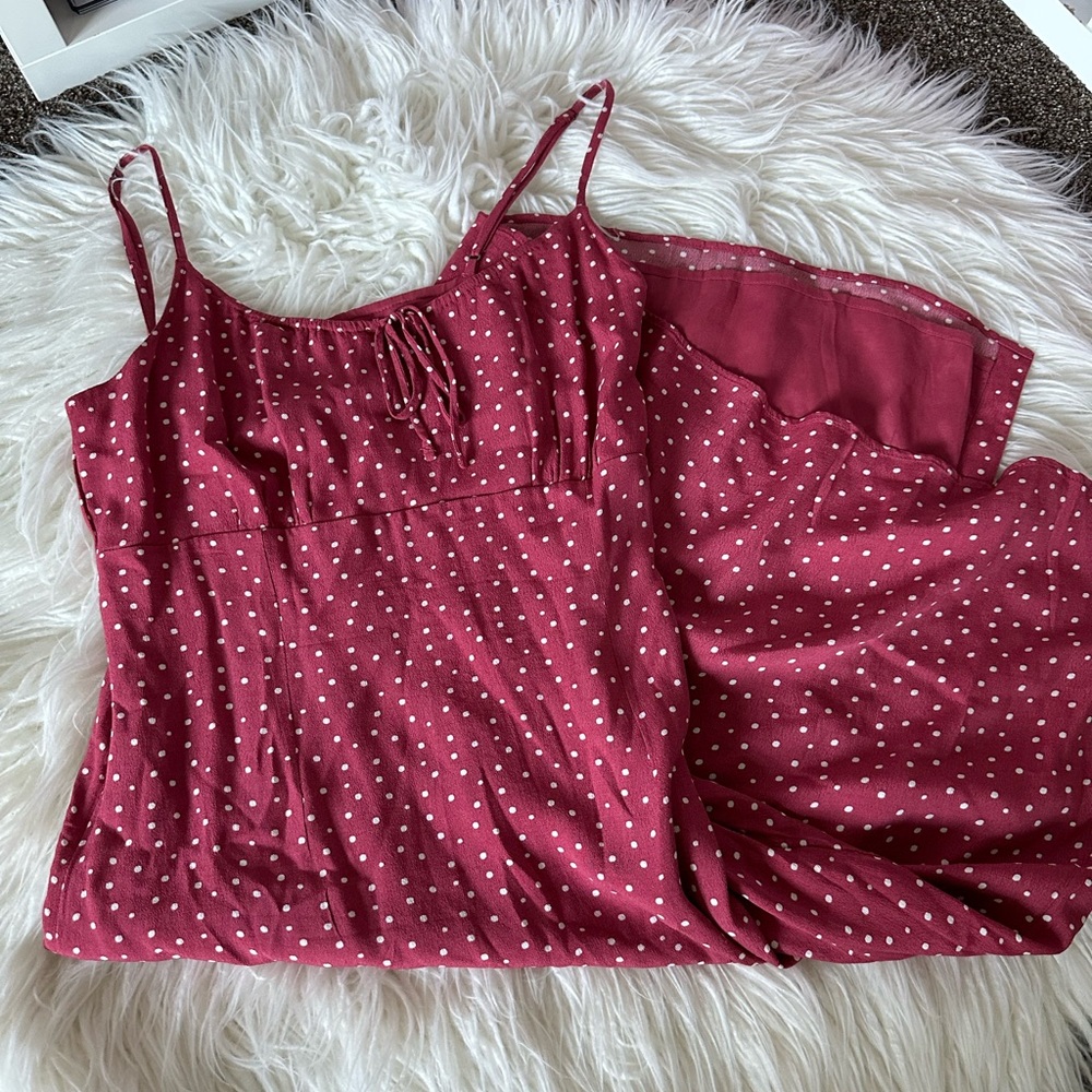 abercrombie red polka dot midi dress